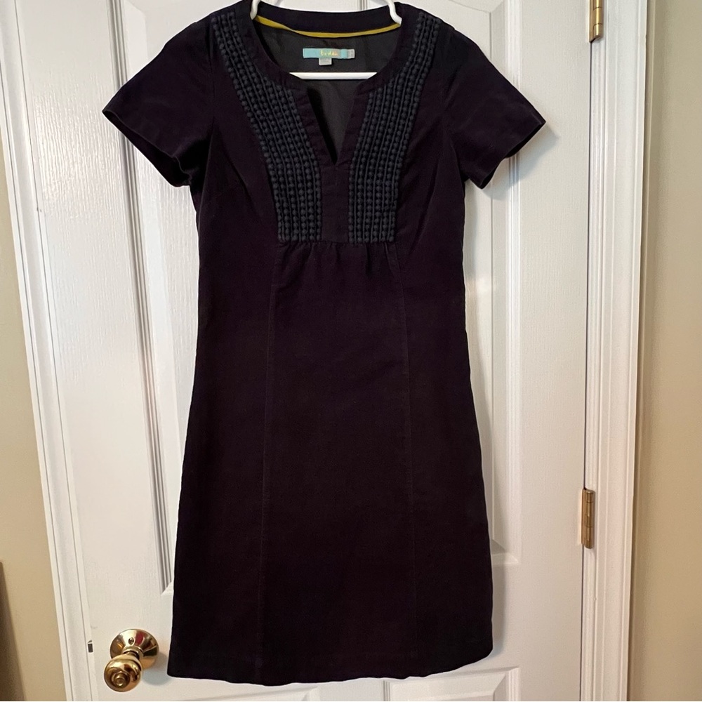 Boden Navy velvet dress